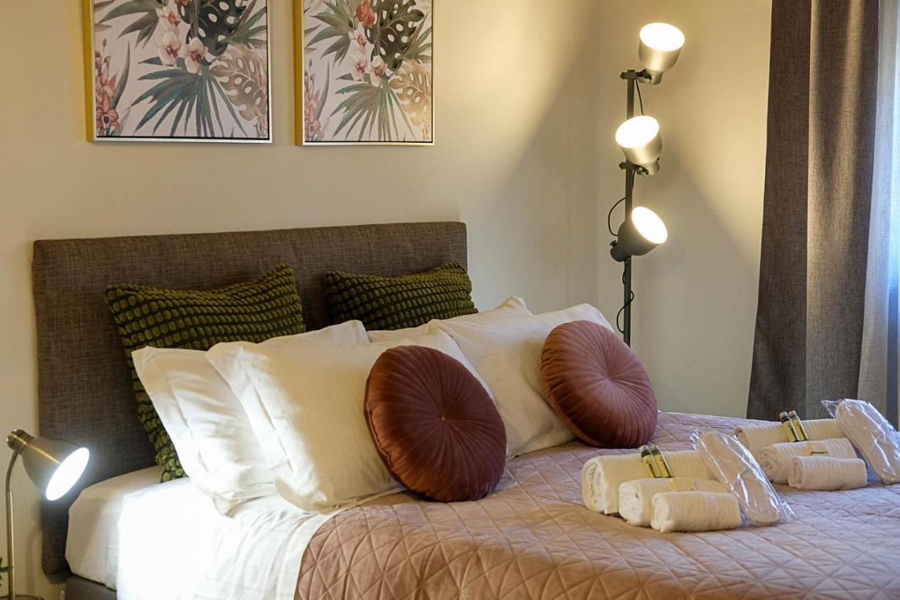 Verona Suites And Rooms Екстериор снимка