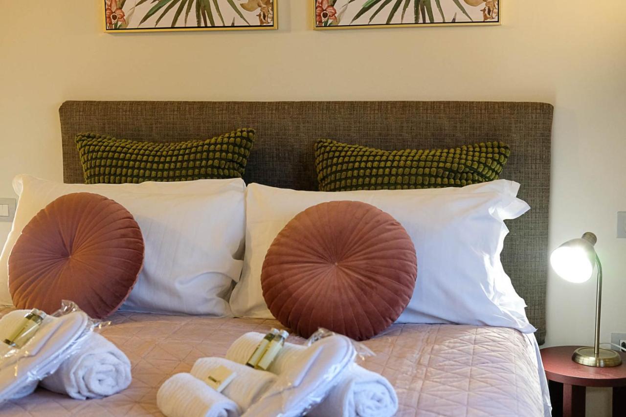 Verona Suites And Rooms Екстериор снимка