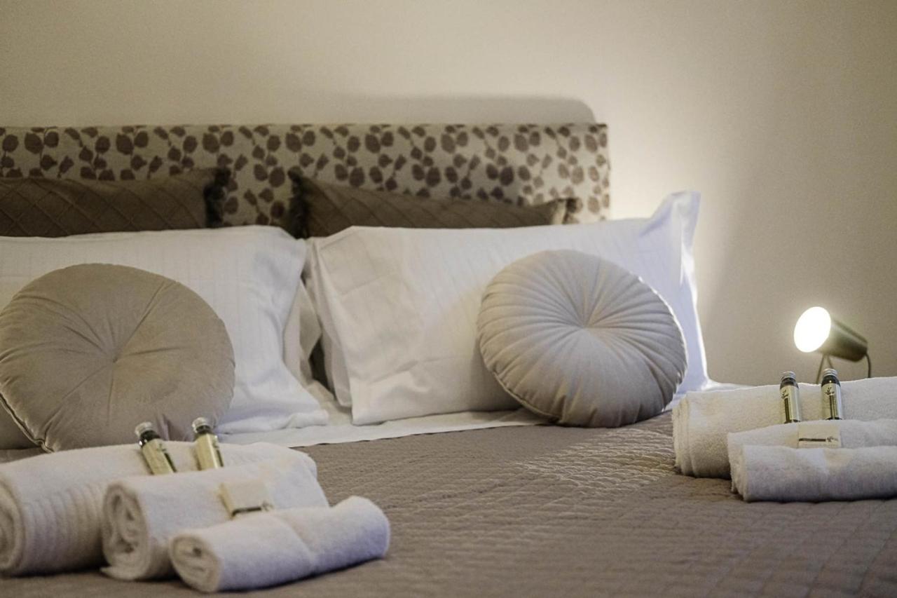 Verona Suites And Rooms Екстериор снимка