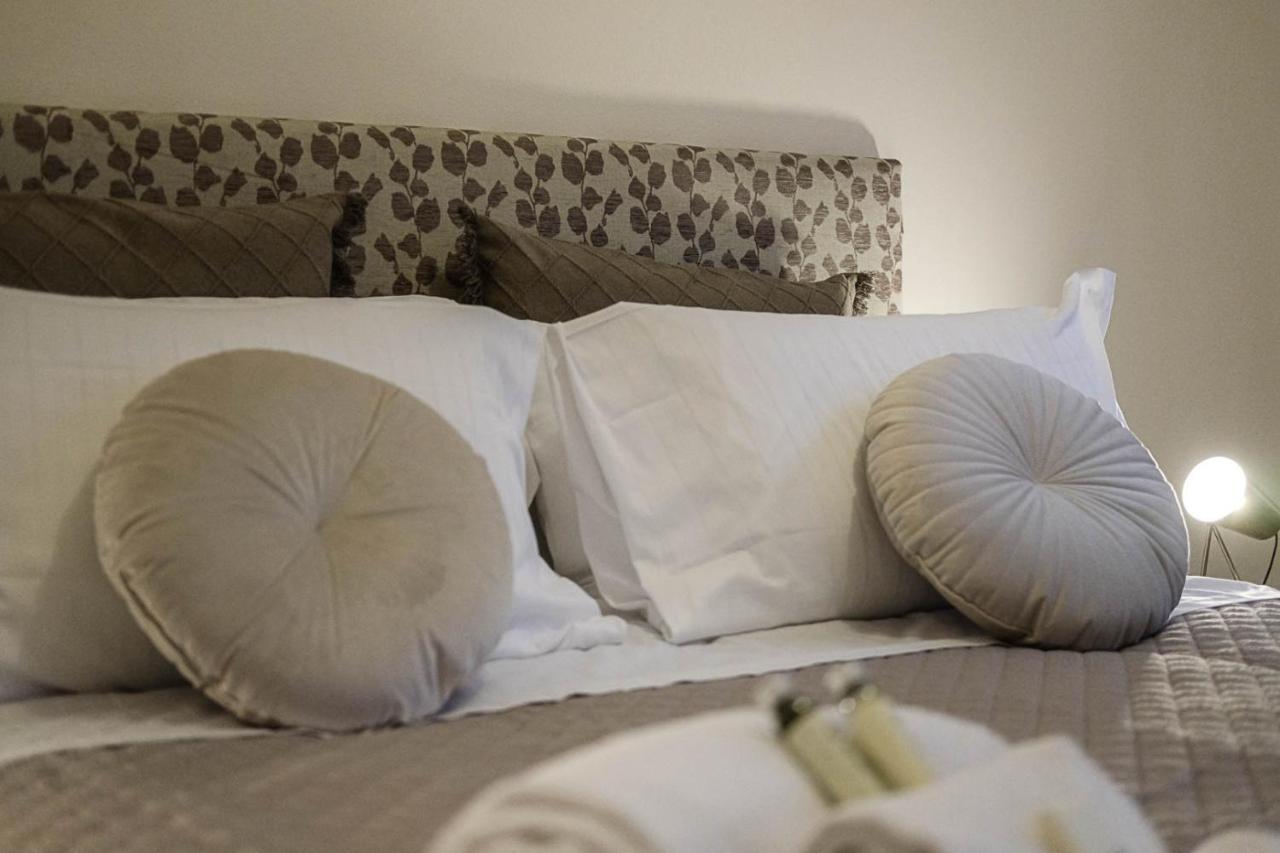 Verona Suites And Rooms Екстериор снимка